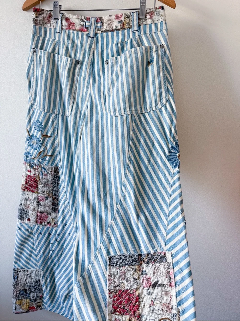 Free People Runyon Patched Craft Pants in West Ridge Size 6 Preloved - Picture 9 of 13